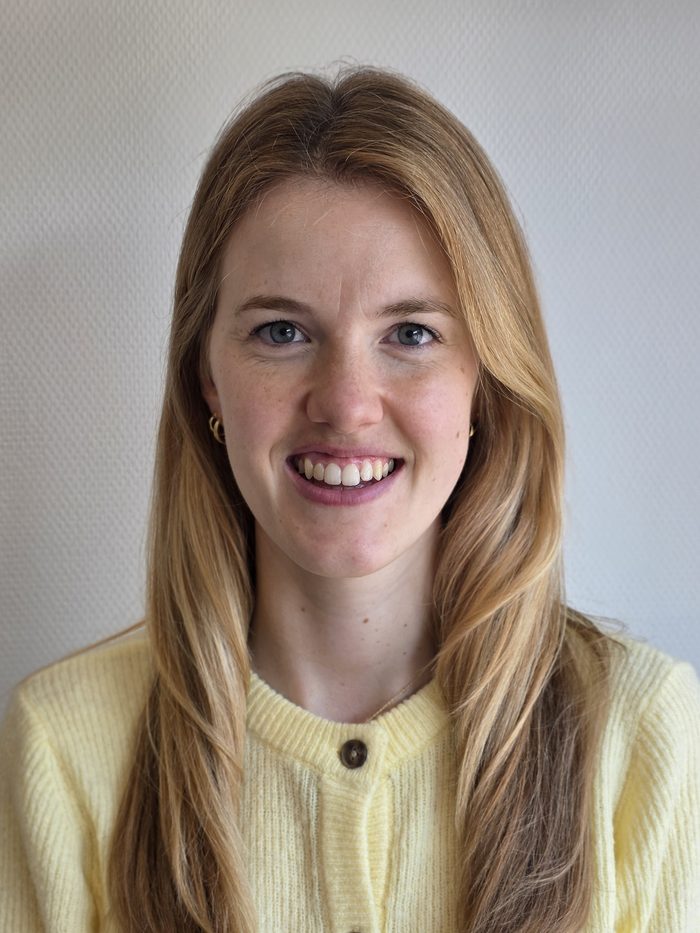 Dr. Loriane Bielders